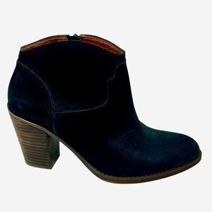 Lucky Brand Women's Black Suede Eller Bootie Side Zip size 12/42